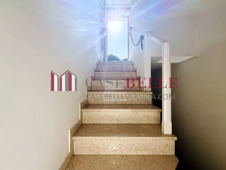 Immagine 31 di Mansarda in vendita  a Pietrasanta