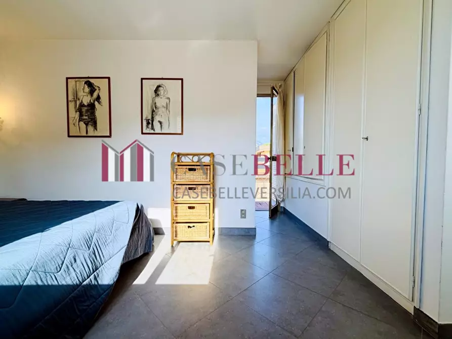 Immagine 36 di Mansarda in vendita  a Pietrasanta