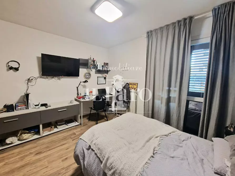 Immagine 24 di Appartamento in vendita  a Campi Bisenzio