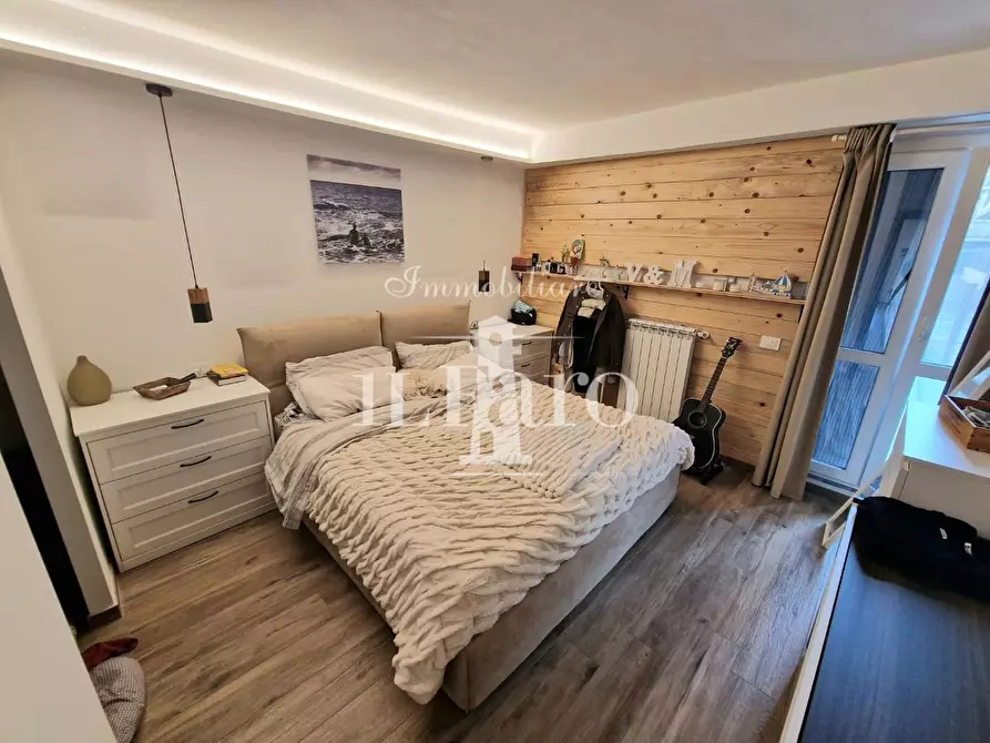 Immagine 22 di Appartamento in vendita  a Campi Bisenzio