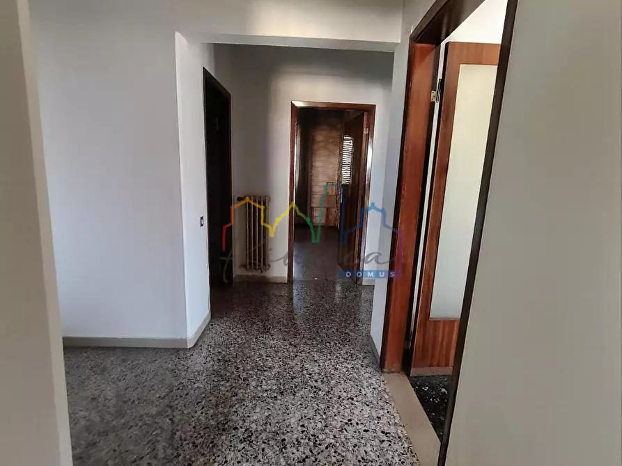 Immagine 17 di Appartamento in vendita  a Pisa