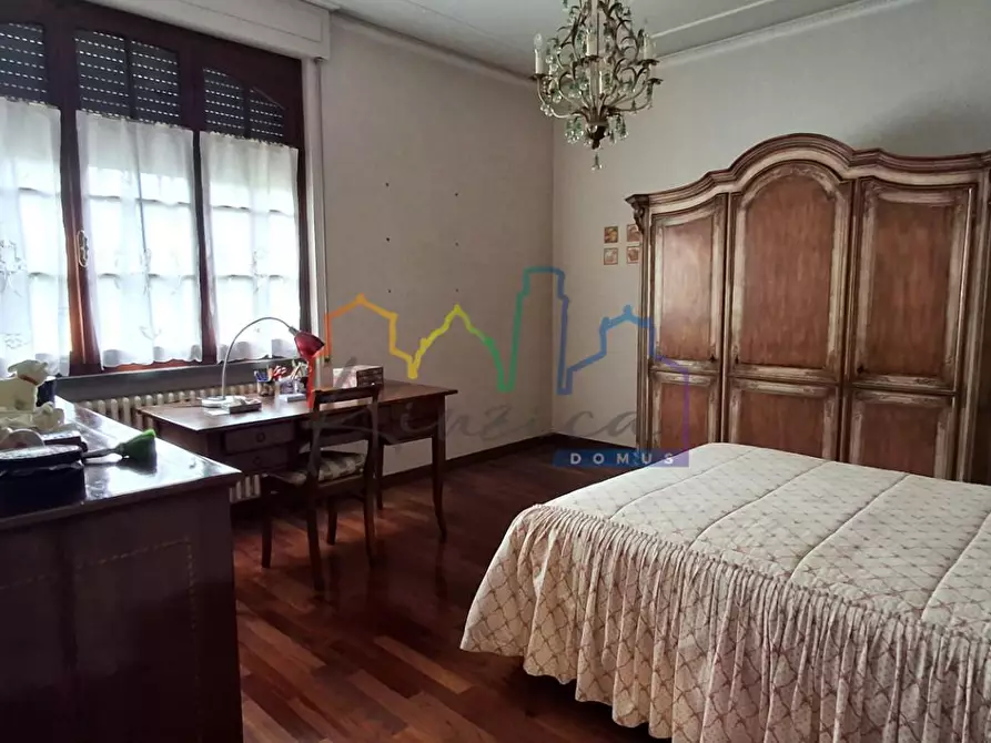 Immagine 13 di Villa in vendita  a San Giuliano Terme