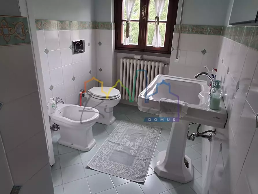 Immagine 15 di Villa in vendita  a San Giuliano Terme