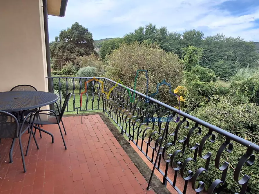 Immagine 7 di Villa in vendita  a San Giuliano Terme