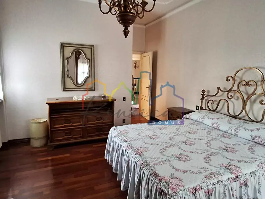 Immagine 11 di Villa in vendita  a San Giuliano Terme