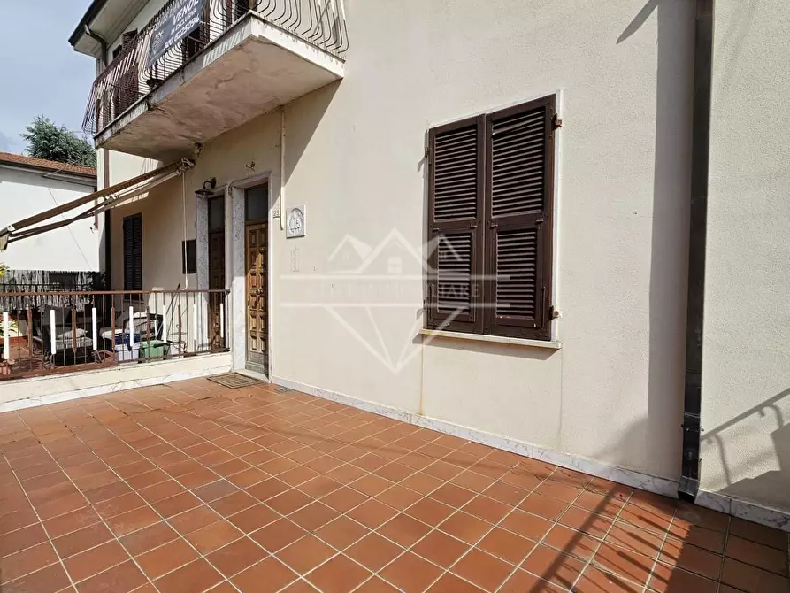 Immagine 23 di Porzione di casa in vendita  a Carrara