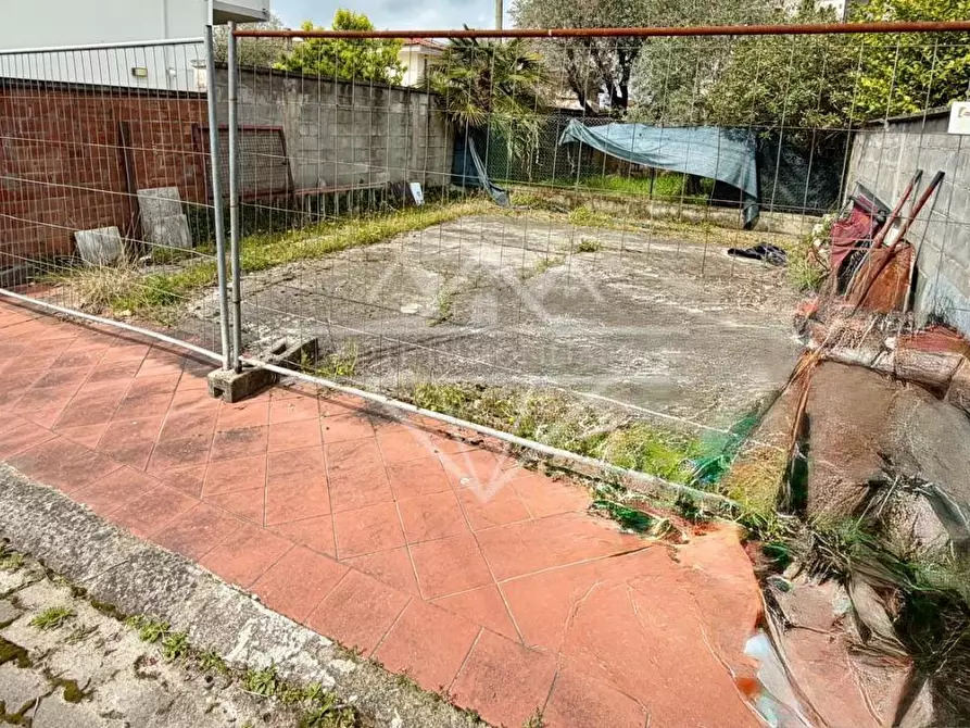 Immagine 20 di Porzione di casa in vendita  a Carrara