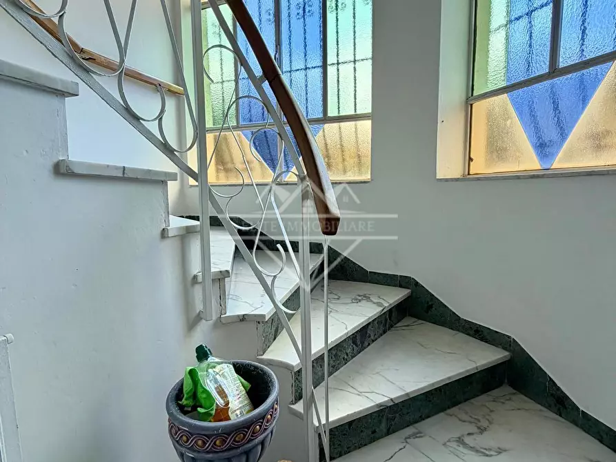Immagine 8 di Porzione di casa in vendita  a Carrara