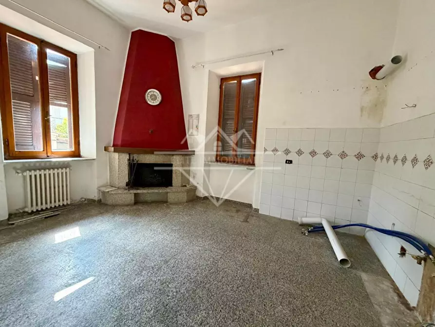 Immagine 6 di Porzione di casa in vendita  a Carrara