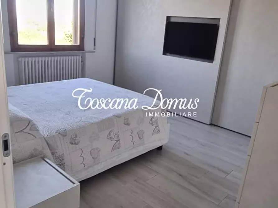 Immagine 19 di Appartamento in vendita  a Siena