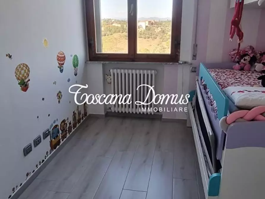 Immagine 18 di Appartamento in vendita  a Siena