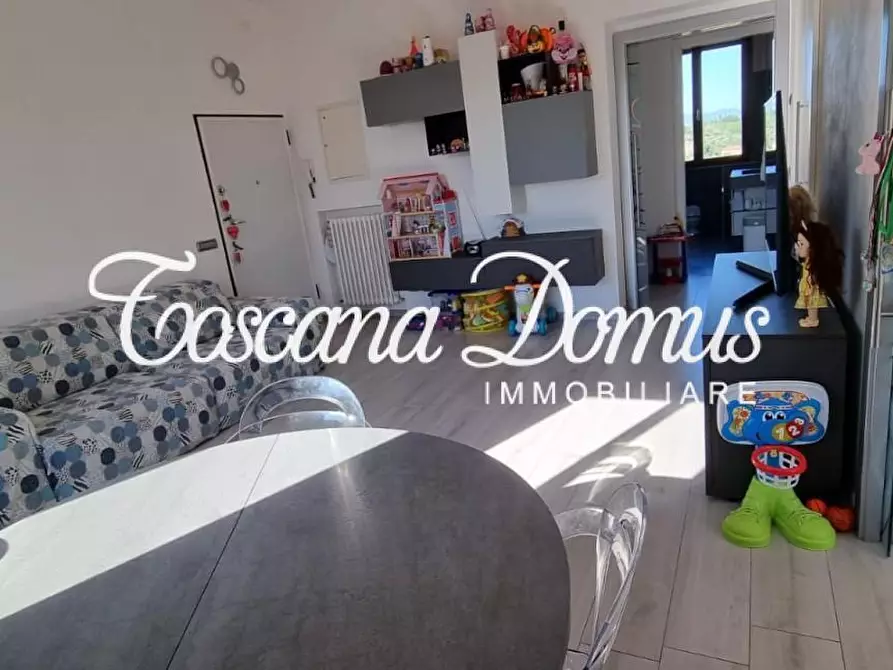 Immagine 3 di Appartamento in vendita  a Siena