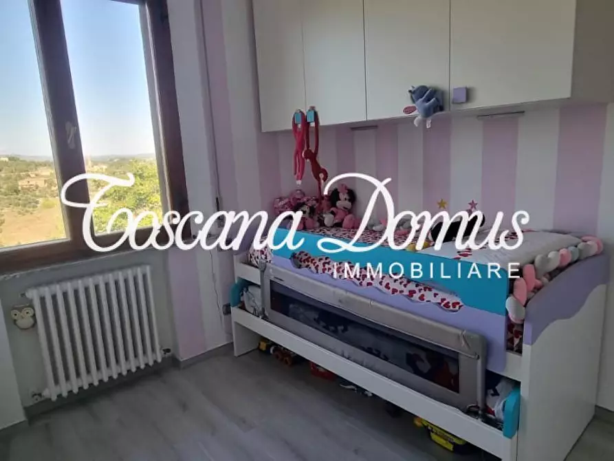 Immagine 20 di Appartamento in vendita  a Siena