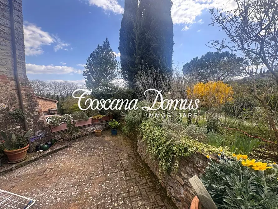 Immagine 35 di Porzione di casa in vendita  a Sovicille