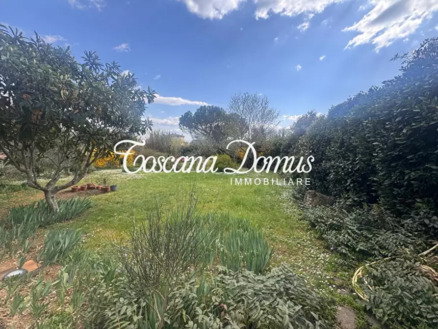 Immagine 5 di Porzione di casa in vendita  a Sovicille