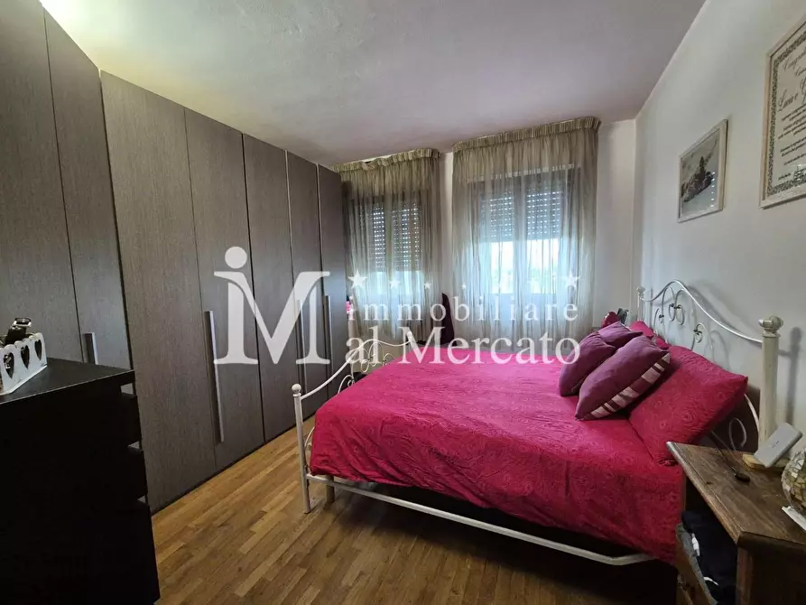 Immagine 19 di Villetta a schiera in vendita  a Viareggio