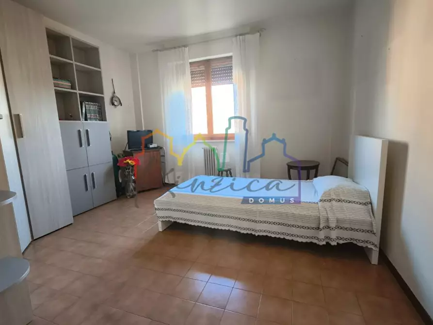 Immagine 9 di Appartamento in vendita  a Pisa