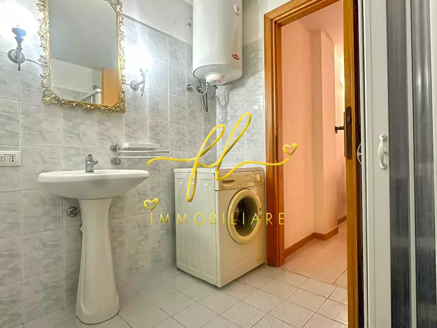 Immagine 11 di Appartamento in vendita  a Guardistallo