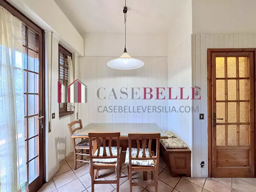 Immagine 8 di Casa bifamiliare in affitto  a Camaiore