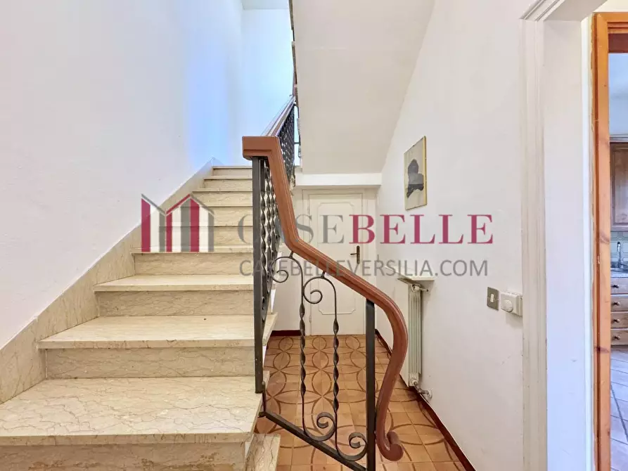 Immagine 12 di Casa bifamiliare in affitto  a Camaiore