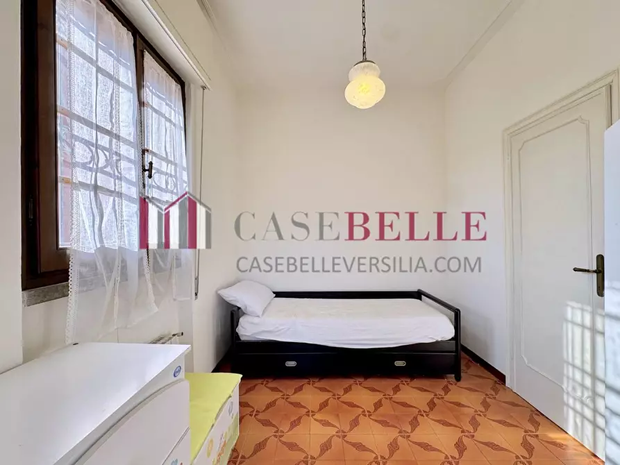 Immagine 30 di Casa bifamiliare in affitto  a Camaiore