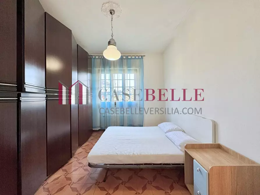 Immagine 26 di Casa bifamiliare in affitto  a Camaiore