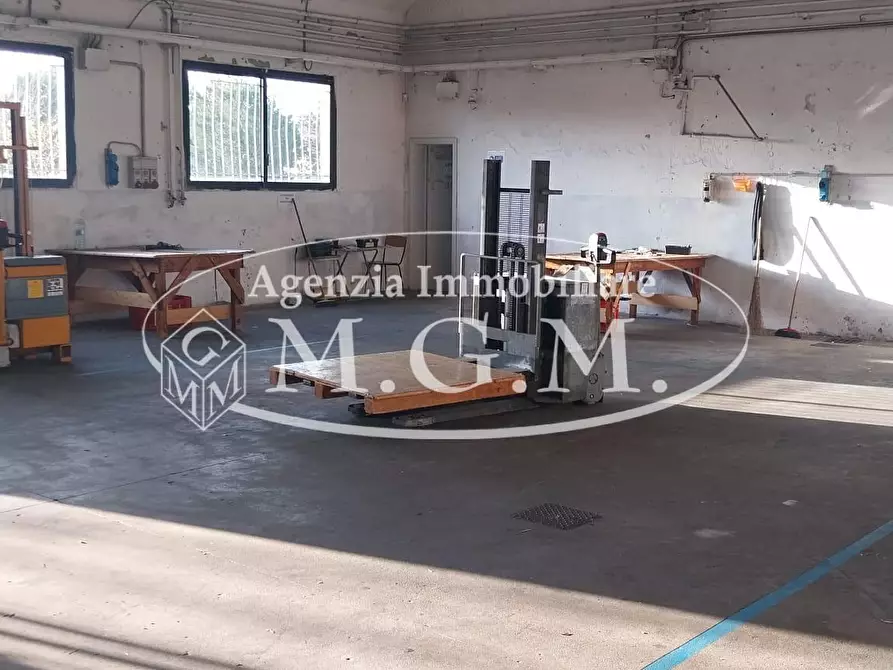 Immagine 6 di Capannone industriale in vendita  a Castelfranco Di Sotto