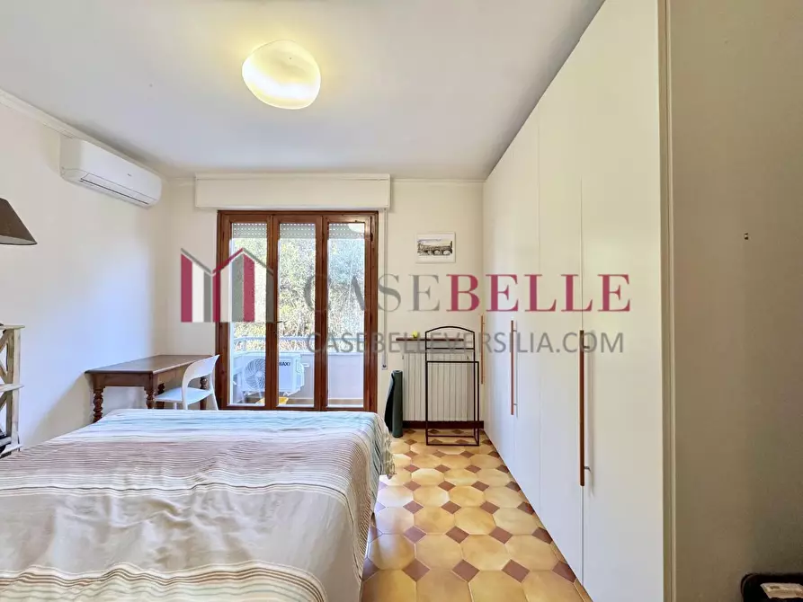 Immagine 19 di Appartamento in affitto  a Camaiore