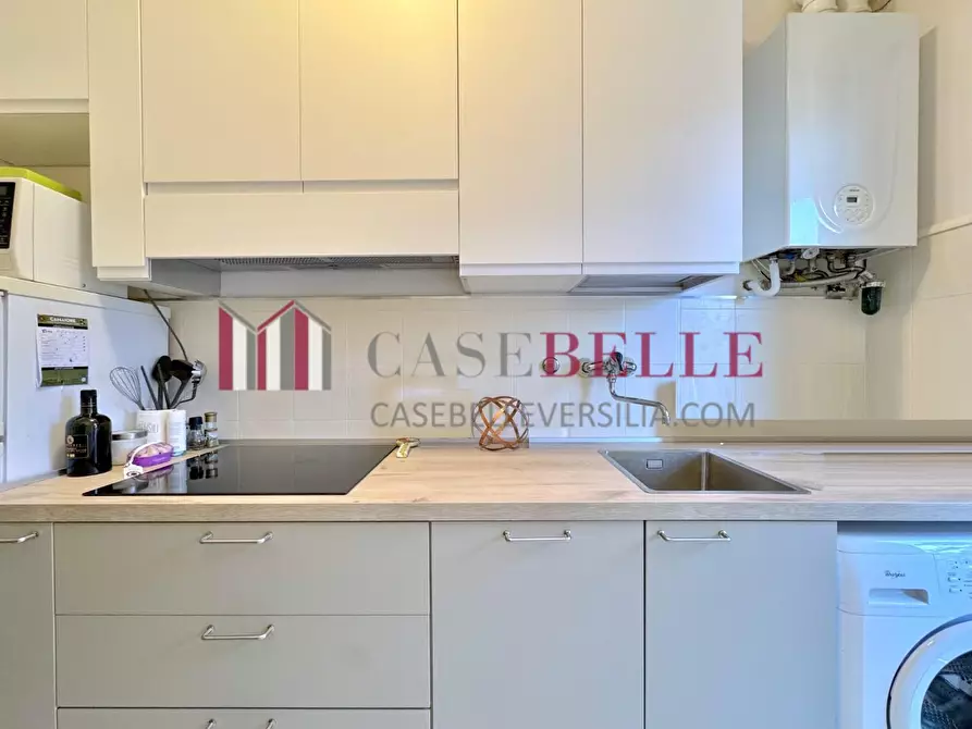 Immagine 9 di Appartamento in affitto  a Camaiore