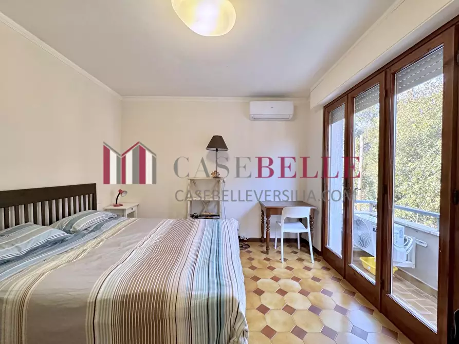 Immagine 18 di Appartamento in affitto  a Camaiore