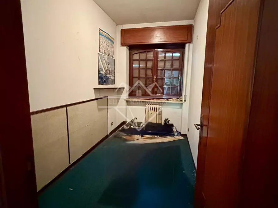 Immagine 15 di Porzione di casa in vendita  a Carrara