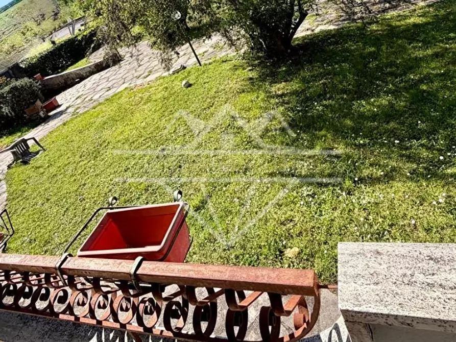 Immagine 5 di Porzione di casa in vendita  a Carrara