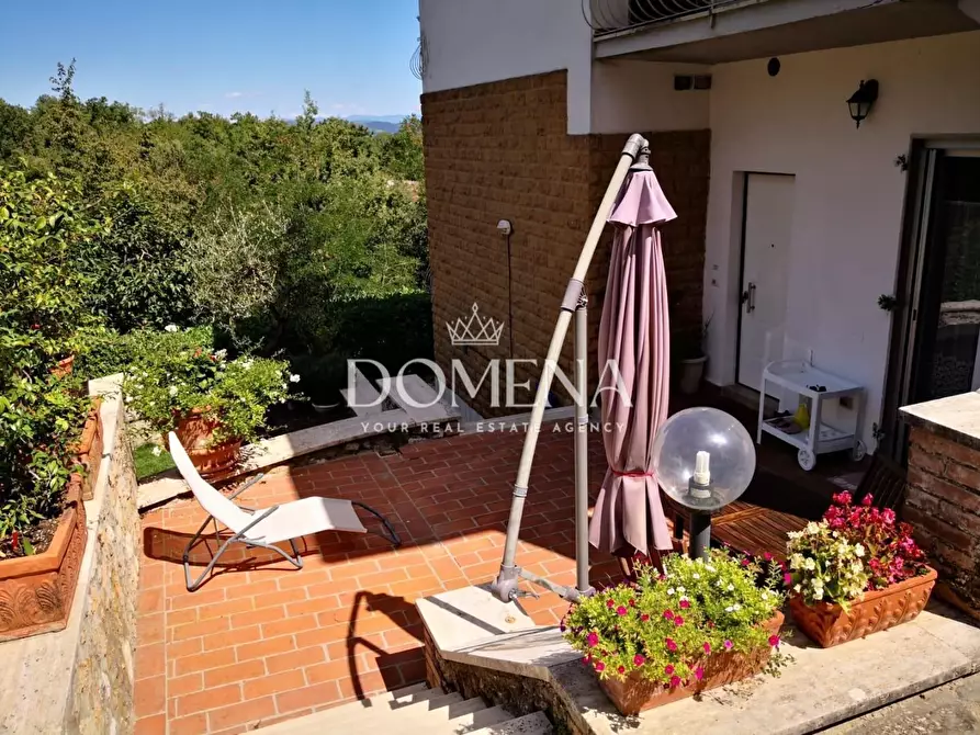 Immagine 1 di Appartamento in vendita  a Monteriggioni