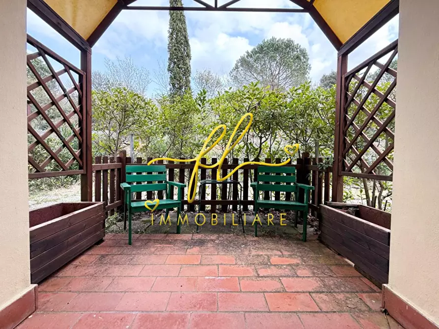 Immagine 13 di Appartamento in vendita  a Riparbella