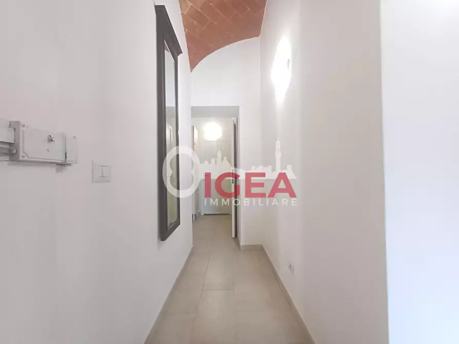 Immagine 24 di Appartamento in vendita  a Siena