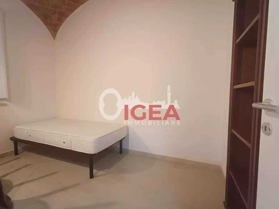Immagine 9 di Appartamento in vendita  a Siena
