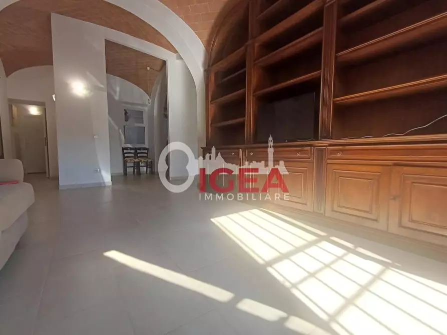 Immagine 8 di Appartamento in vendita  a Siena