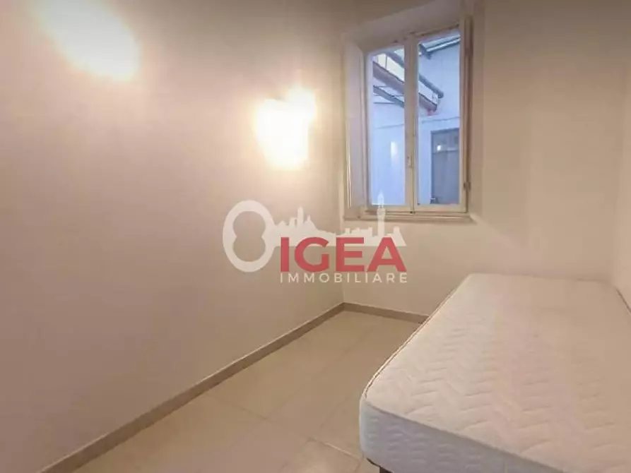 Immagine 12 di Appartamento in vendita  a Siena