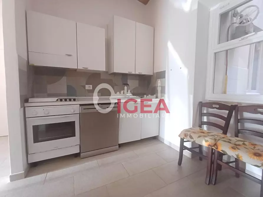 Immagine 4 di Appartamento in vendita  a Siena