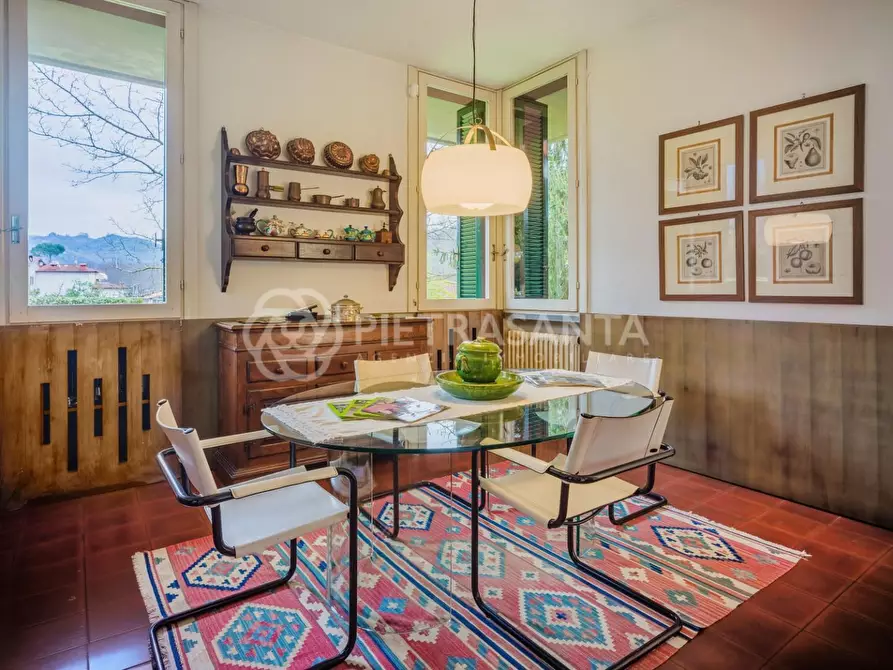 Immagine 26 di Villa in vendita  a Camaiore