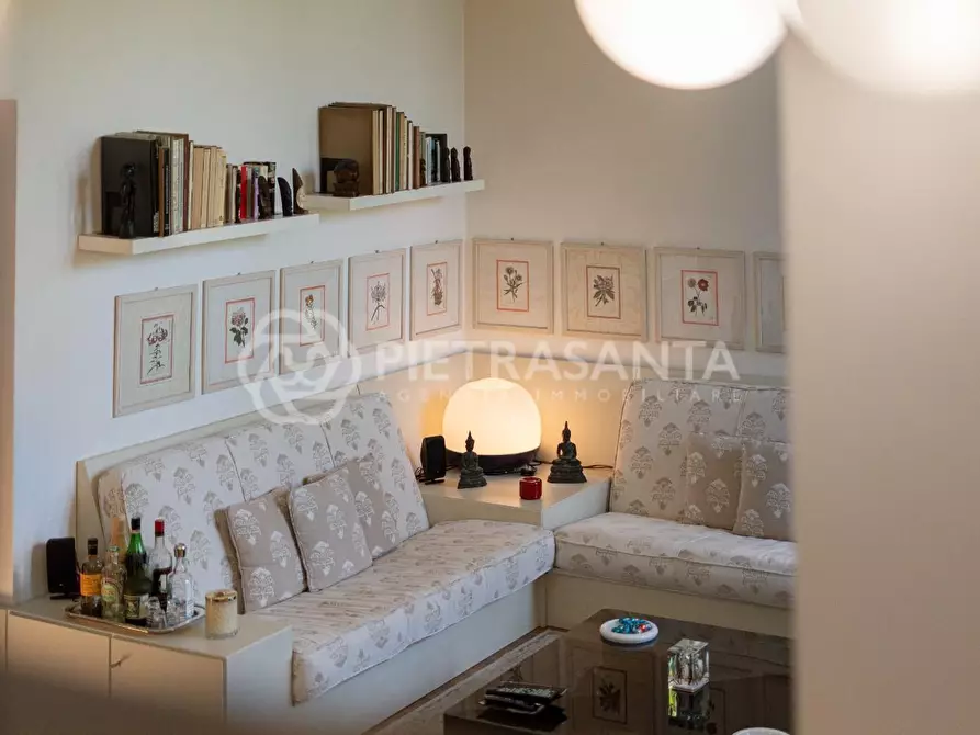 Immagine 15 di Villa in vendita  a Camaiore