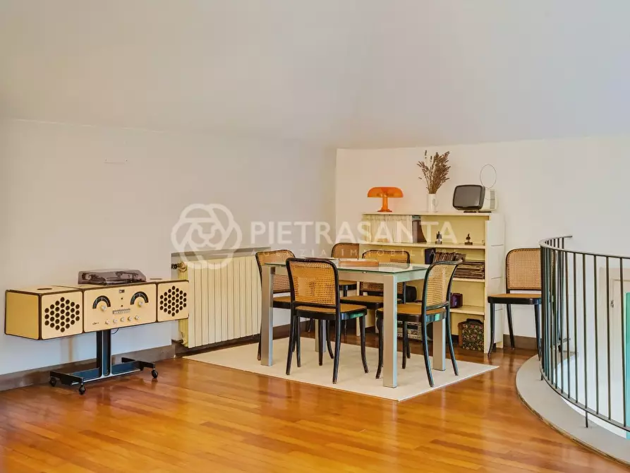 Immagine 32 di Villa in vendita  a Camaiore