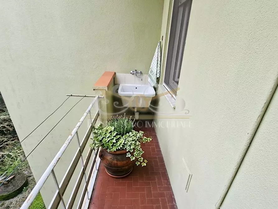 Immagine 8 di Appartamento in vendita  a Pisa