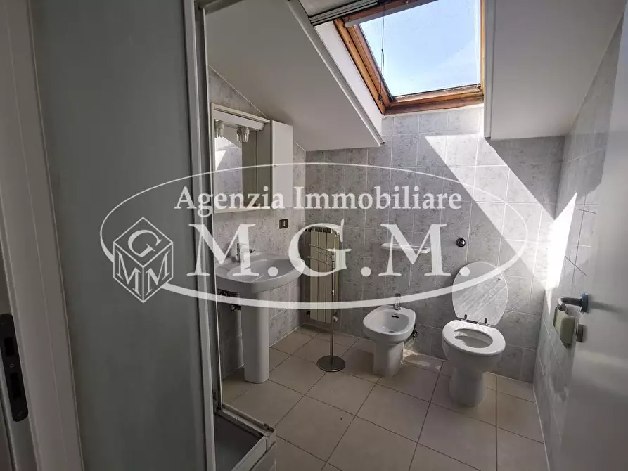 Immagine 8 di Appartamento in vendita  a Santa Maria A Monte