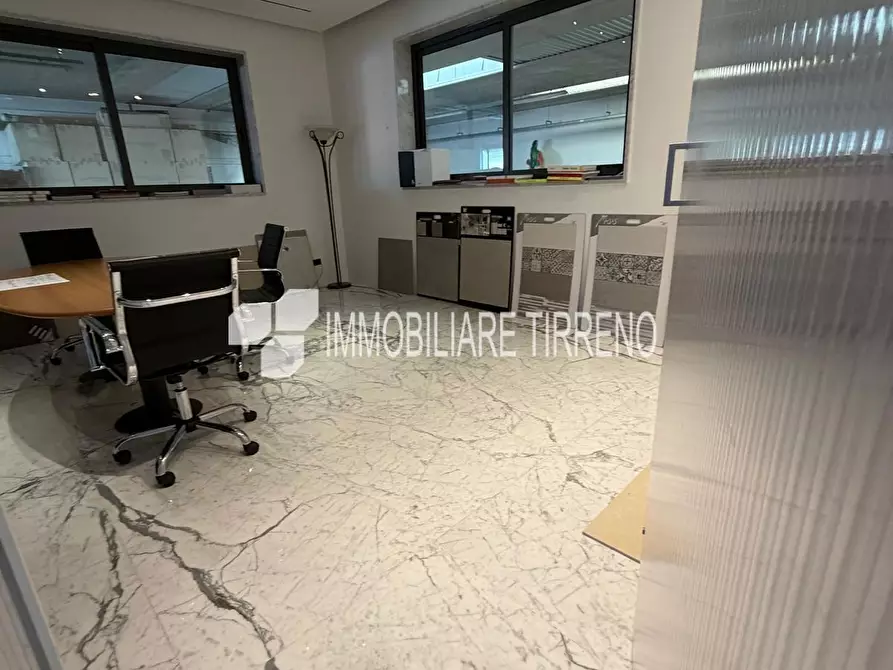 Immagine 7 di Attività artigianale in vendita  a Massa