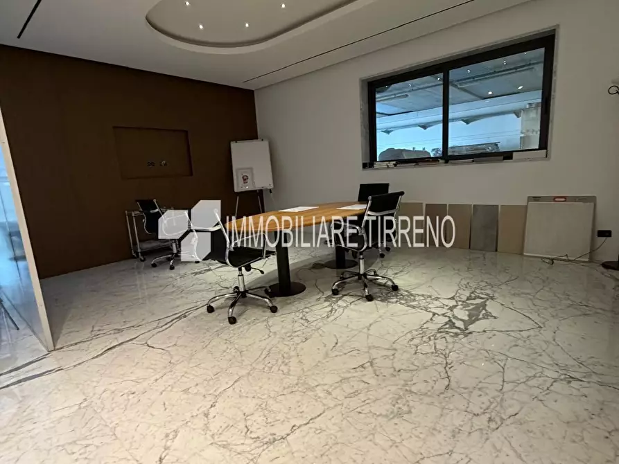 Immagine 6 di Attività artigianale in vendita  a Massa