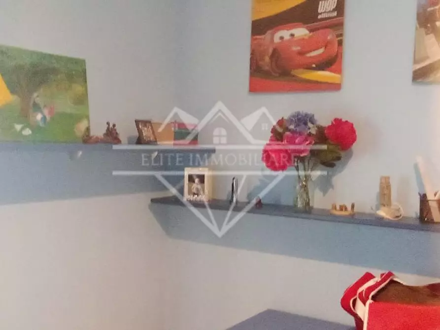 Immagine 16 di Appartamento in vendita  a Carrara