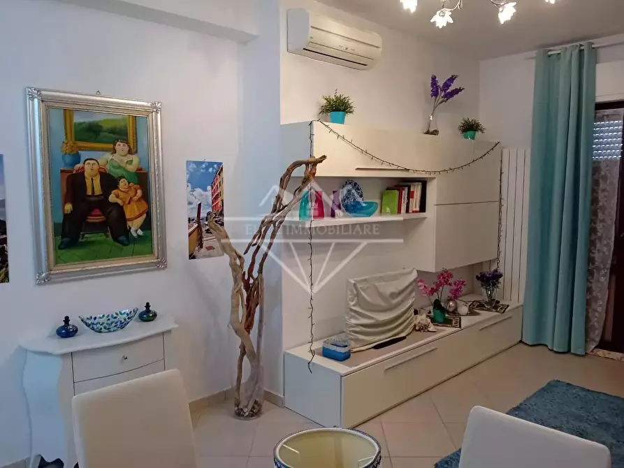 Immagine 7 di Appartamento in vendita  a Carrara