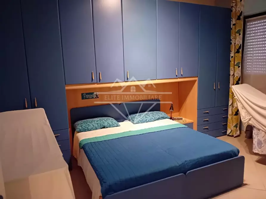 Immagine 14 di Appartamento in vendita  a Carrara