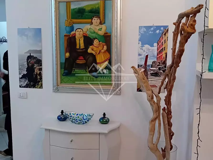 Immagine 8 di Appartamento in vendita  a Carrara